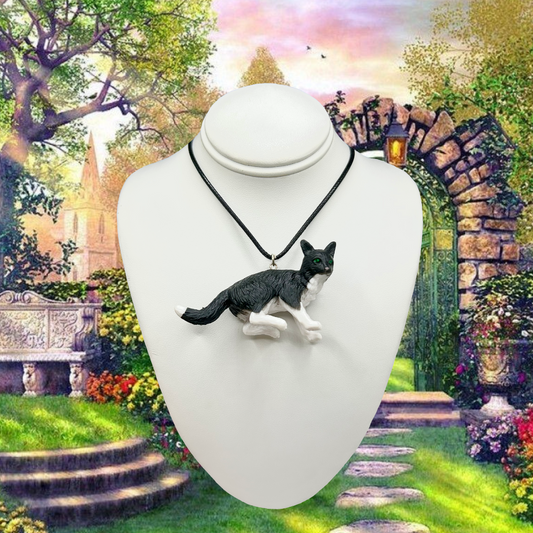 Black/White Shorthair Cat Necklace